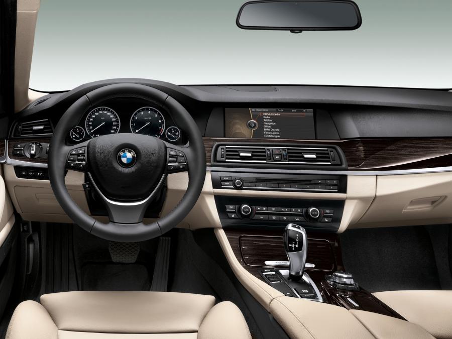  BMW ActiveHybrid 5 2012 года  (фото 153 из 157)